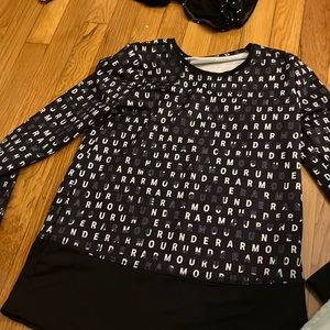under armor long sleeve shirt